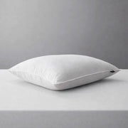 Loren William Hotel Classic Pillow