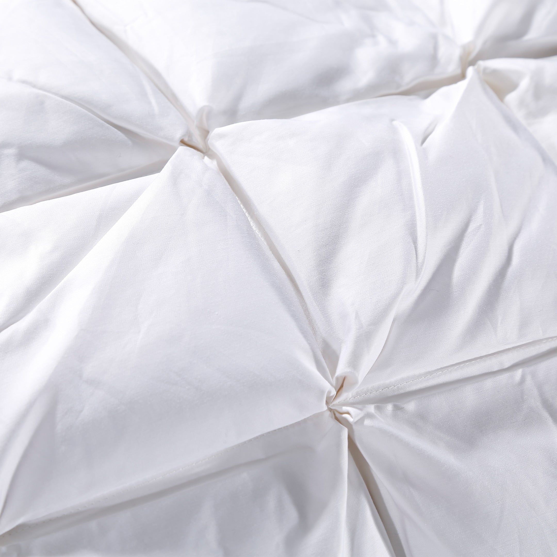 Loren Williams Luxury Down Pillow